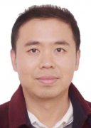 郑小春